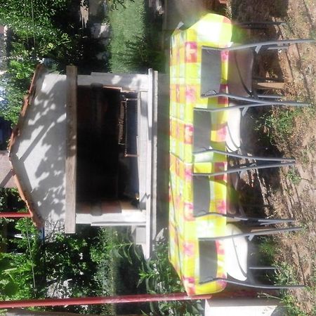 apartman Mirko Pula Ruang foto